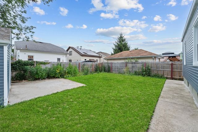 2 Fordham Place, Hempstead, NY 11550
