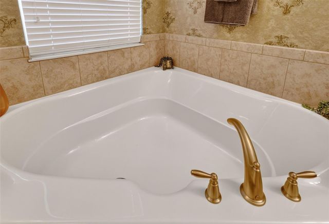 3000 ISOLA BELLA BOULEVARD, Mount Dora, FL 32757