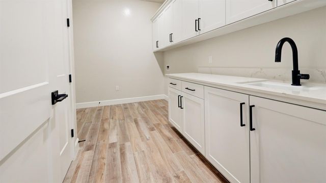 1644 N Blackwood Avenue, Clovis, CA 93619