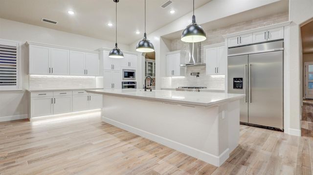 1644 N Blackwood Avenue, Clovis, CA 93619