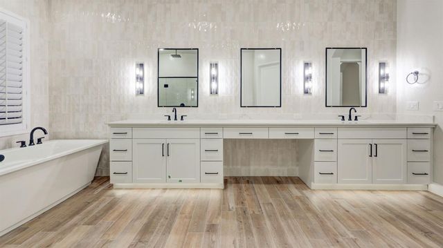 1644 N Blackwood Avenue, Clovis, CA 93619