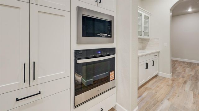 1644 N Blackwood Avenue, Clovis, CA 93619