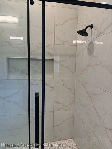 321 Roadrunner Avenue, Sebring, FL 33870