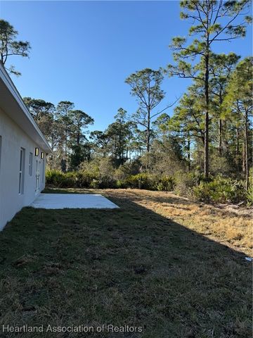 321 Roadrunner Avenue, Sebring, FL 33870