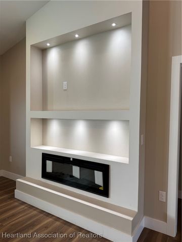 321 Roadrunner Avenue, Sebring, FL 33870