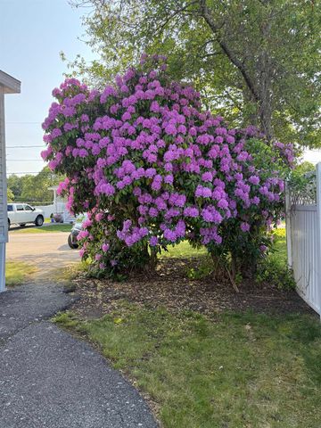 46 Boa Lane, Seabrook, NH 03874