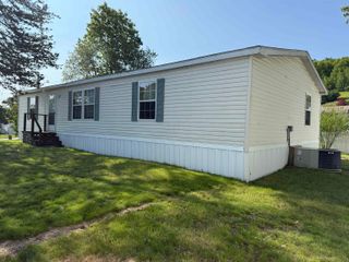 46 Boa Lane, Seabrook, NH 03874