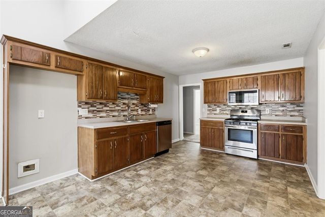 3133 Cling Stone Place, Powder Springs, GA 30127