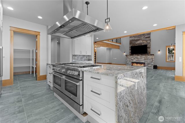 1024 184th Avenue Ct E, Lake Tapps, WA 98391