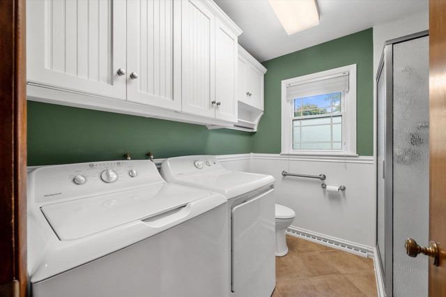 1077 Christopher COURT, Oconomowoc, WI 53066