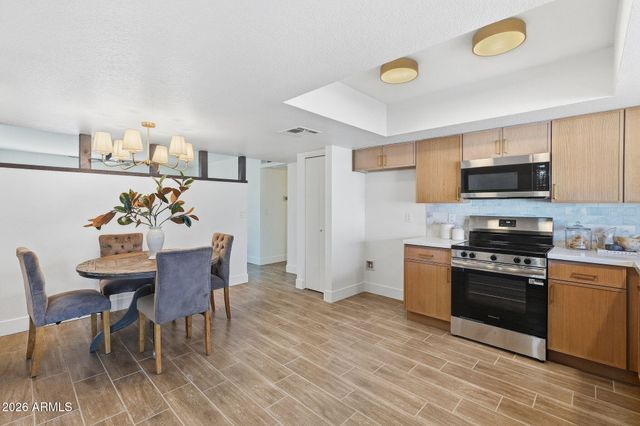 3644 W ANGELA Drive, Glendale, AZ 85308