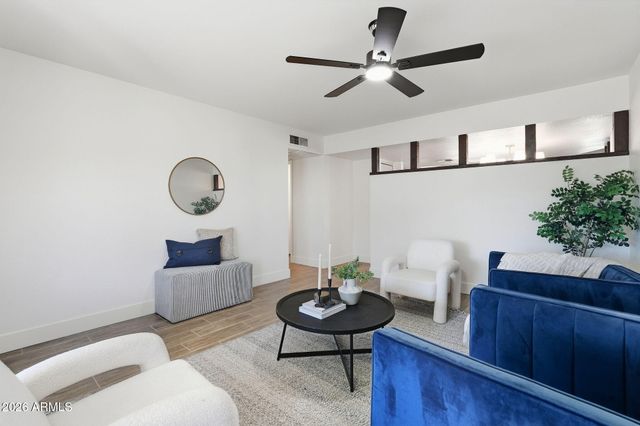 3644 W ANGELA Drive, Glendale, AZ 85308