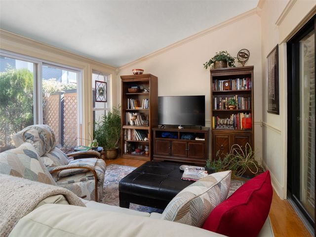 1630 NW 19TH CIRCLE, Gainesville, FL 32605