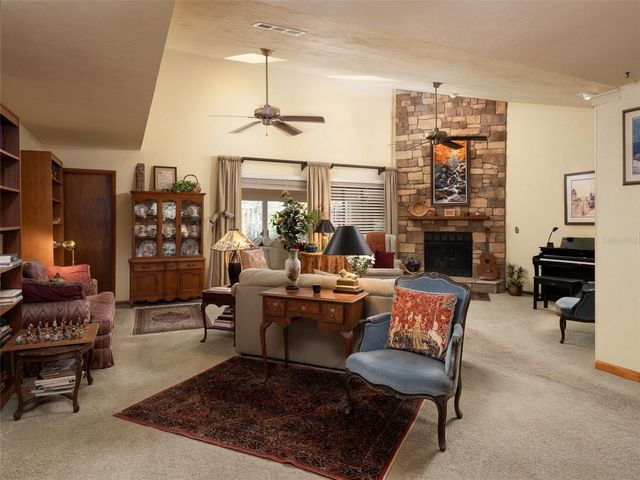 1630 NW 19TH CIRCLE, Gainesville, FL 32605