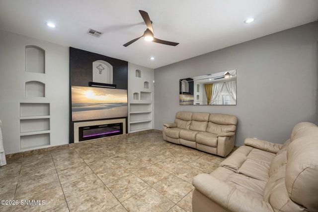 5189 San Carlos Court, Las Cruces, NM 88011