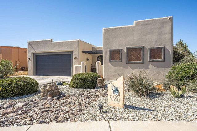 5189 San Carlos Court, Las Cruces, NM 88011