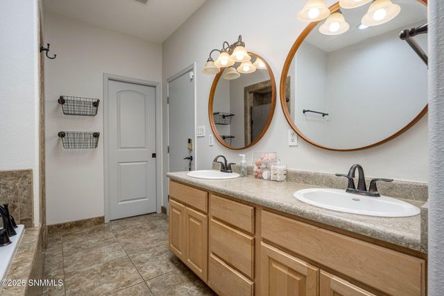 5189 San Carlos Court, Las Cruces, NM 88011
