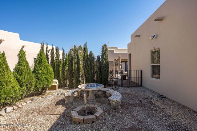 5189 San Carlos Court, Las Cruces, NM 88011