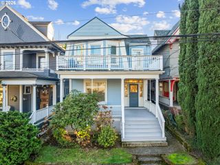 2338 Nw HOYT St, Portland, OR 97210