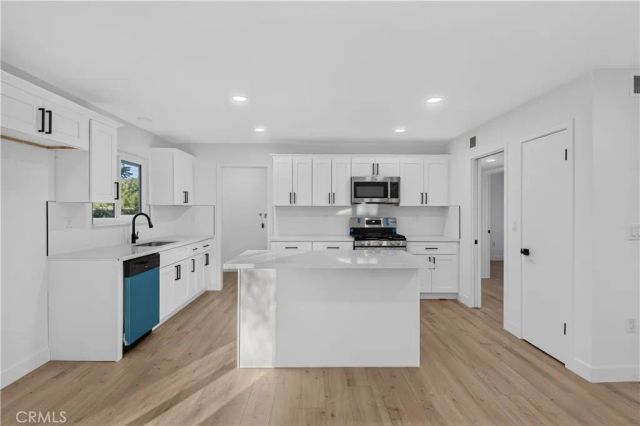 26790 Oakmont Drive, Sun City, CA 92586