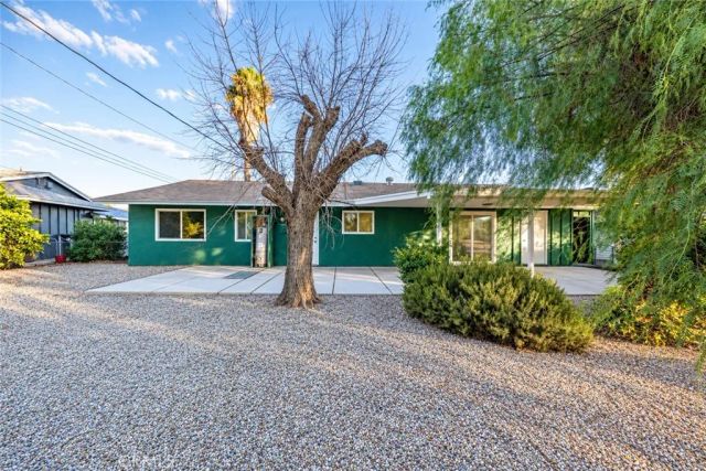 26790 Oakmont Drive, Sun City, CA 92586