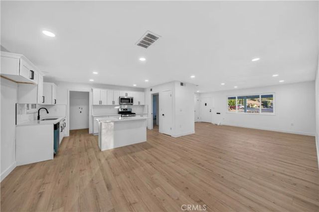 26790 Oakmont Drive, Sun City, CA 92586