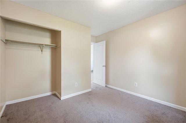2489 Miami Village Drive, Miamisburg, OH 45342