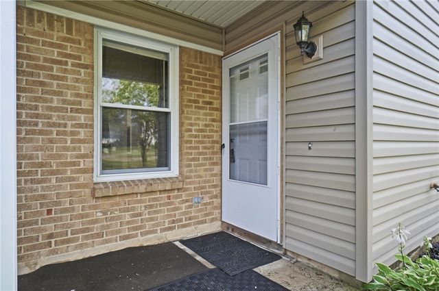 2489 Miami Village Drive, Miamisburg, OH 45342