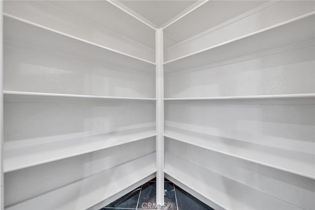 5722 Canoe Drive, Eastvale, CA 92880