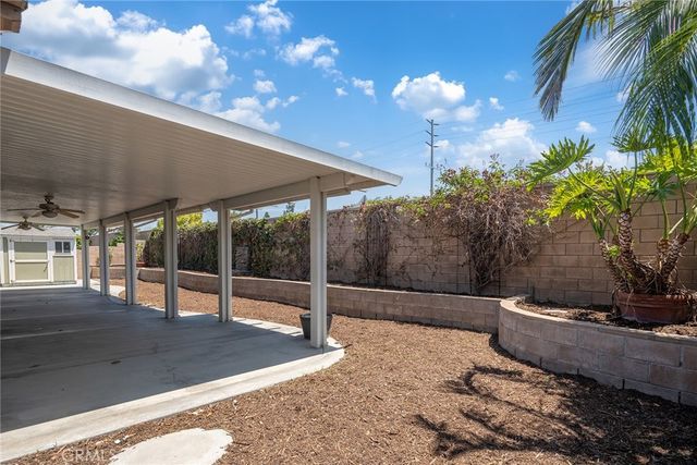 5722 Canoe Drive, Eastvale, CA 92880