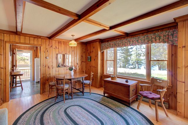 4131 West Shore Road, Isle La Motte, VT 05463