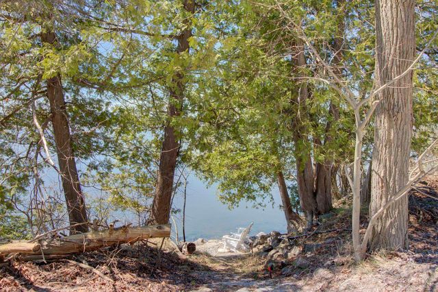 4131 West Shore Road, Isle La Motte, VT 05463