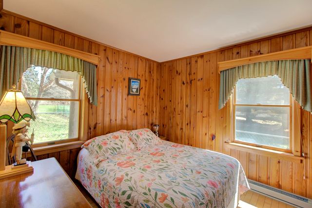 4131 West Shore Road, Isle La Motte, VT 05463