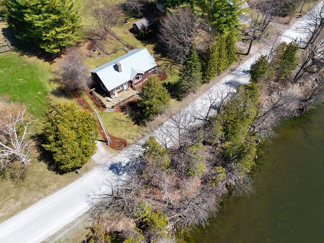 4131 West Shore Road, Isle La Motte, VT 05463