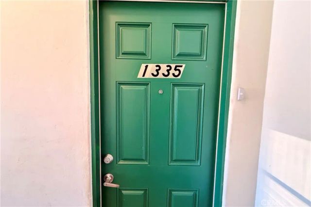 1335 N Alexandria Avenue, Los Angeles, CA 90027