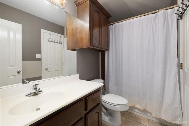 3608 Kingsborough Avenue, Mcallen, TX 78504