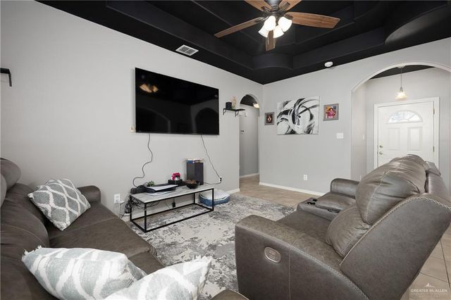 3608 Kingsborough Avenue, Mcallen, TX 78504