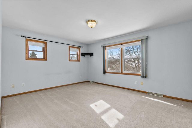 861 CARISSA COURT, Omro, WI 54963