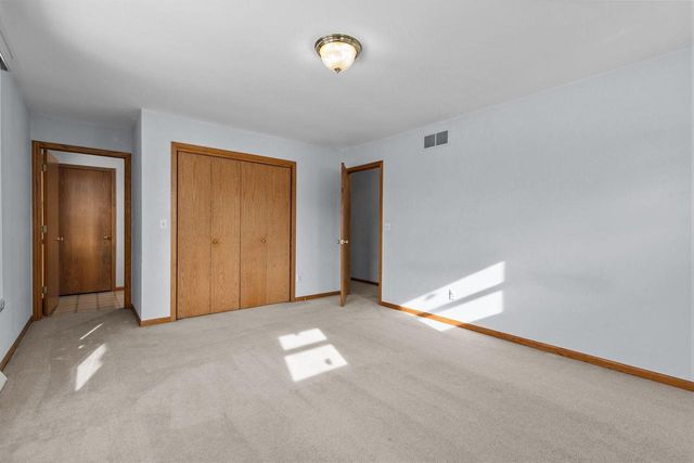 861 CARISSA COURT, Omro, WI 54963