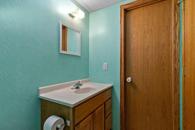 861 CARISSA COURT, Omro, WI 54963