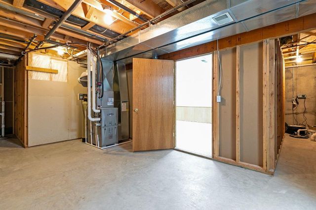 861 CARISSA COURT, Omro, WI 54963