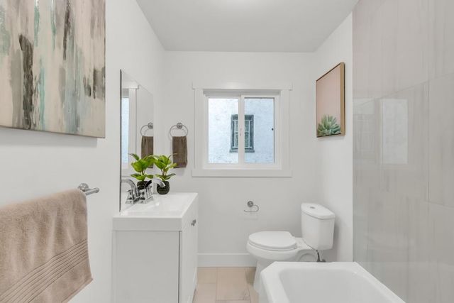 1621 Dreher St, Sacramento, CA 95811