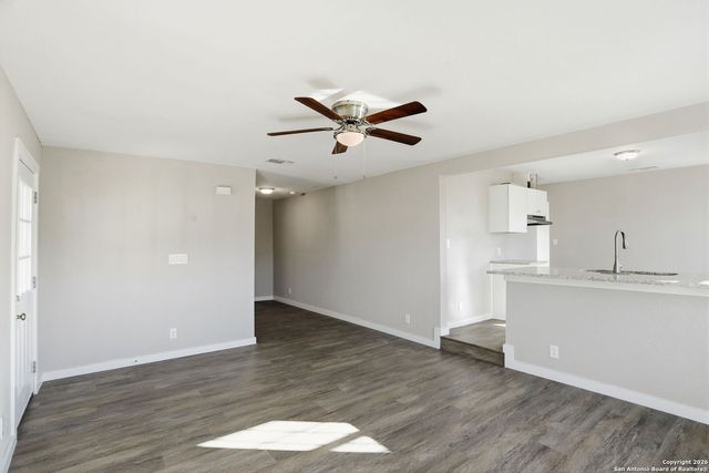 1203 Denver Blvd, San Antonio, TX 78210