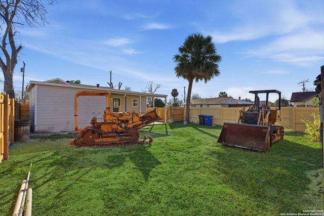 1203 Denver Blvd, San Antonio, TX 78210