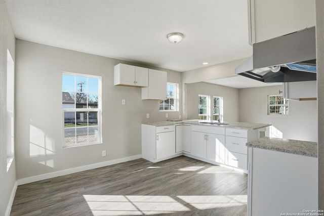 1203 Denver Blvd, San Antonio, TX 78210