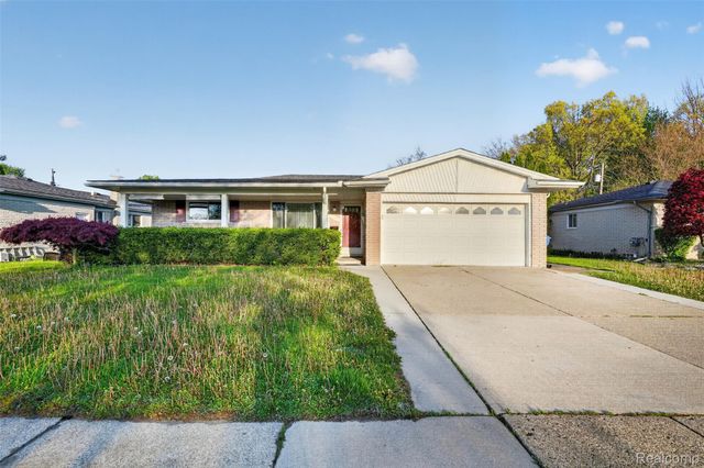 30041 Warner Avenue, Warren, MI 48092