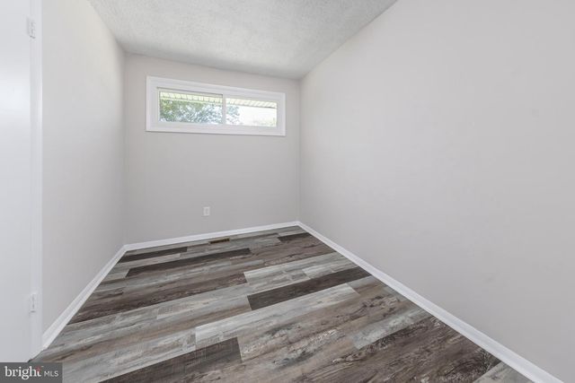 1049 COOPER ST, Deptford, NJ 08096