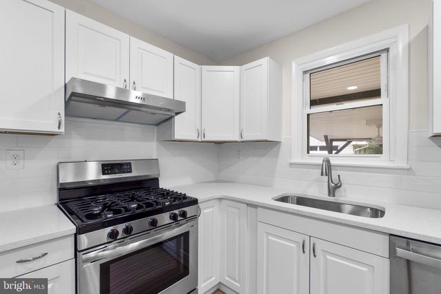 1519 WOODRIDGE LN, Sykesville, MD 21784