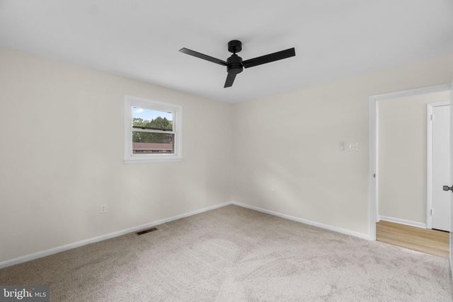 1519 WOODRIDGE LN, Sykesville, MD 21784
