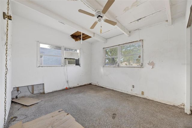 3216 DELRAY DRIVE, Tampa, FL 33619